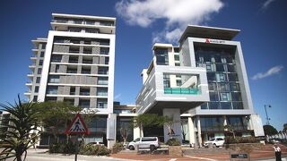 ザ レジデンシズ クリスタル タワーズ