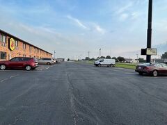 スーパー 8 バイ ウィンダム ギルマン 写真