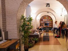 イエロースクエア ローマ 写真