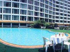 ゴールデン ラスター ホテル 写真