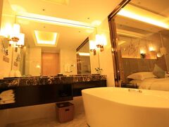 ラマダ イーヤン タオジャン 写真