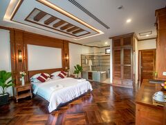 ザ ナイト ホテル 写真