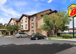 スーパー 8 バイ ウィンダム ピオリア イースト 写真