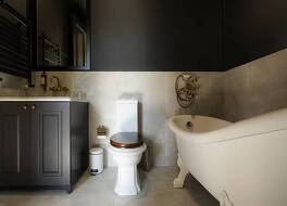 アンフウンド ドア 写真