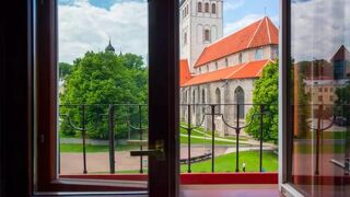 タリン シティ アパートメンツ レジデンス