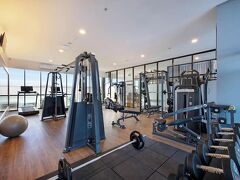 ハーパー クパン バイ アストン 写真