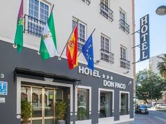 ホテル ドン パコ 写真