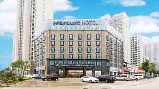 Mercure Wuhan Yangluo