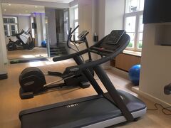 ホテル ル ディクセプティーム 写真