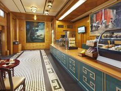 ザ クイーン メリー ホテル 写真