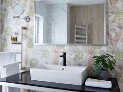 ゼウス エッセンス ブカレスト セントラル 写真