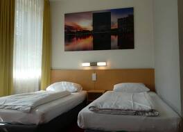 CVJM デュッセルドルフ ホテル&ターグンク 写真