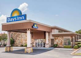 デイズ イン バイ ウィンダム ジャクソン