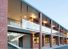 850 Cameron Motel 写真