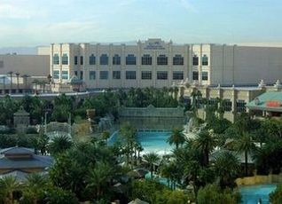 マンダレイ ベイ リゾート カジノの宿泊予約 料金比較 フォートラベル Mandalay Bay Resort Casino ラスベガス ネバダ州