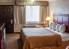 クオリティ イン & スイーツ ファイフ シアトル 写真