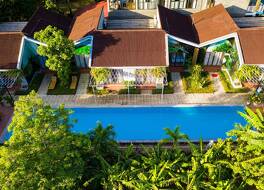 コマンダー ロッジ