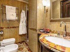 リバー パレス ホテル 写真