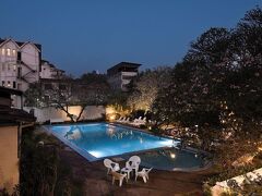 クイーンズ ホテル 写真