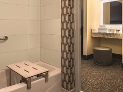 ダブルツリー バイ ヒルトン シカゴ シャンバーグ 写真