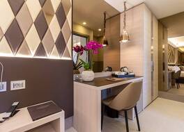 ハリーズ バー トレヴィ ホテル&レストラン 写真