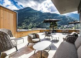 ホテル アルピナ ゼルデン アダルツ オンリー 写真