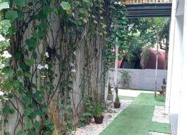 デジャヴ ホテル 写真