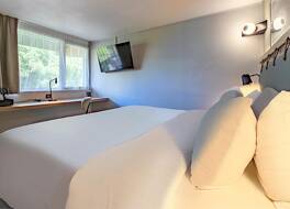 カンパニール プリム ニーム サントル 写真