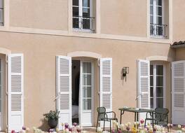 オテル ル プリュレ 写真