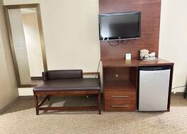 Vista Suites Pigeon Forge, SureStay Collection by BW 写真