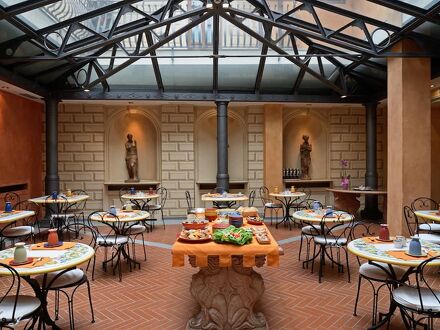 ホテル アルバ パレス 写真