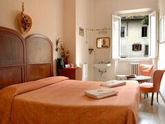 テル ダリ 写真