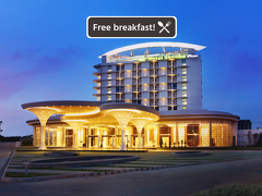 ホテル サンティカ プルミエール コタ ハラパン インダー 写真