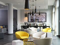 カプリ バイ フレイザー フランクフルト 写真