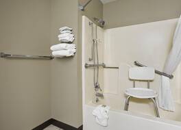 スーパー 8 バイ ウィンダム ラッセルビル 写真