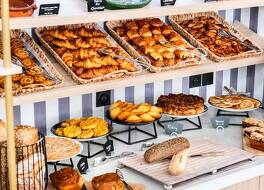 ノボテル アトリア ニーム サントル 写真