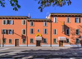 ホテル ガットパルド 写真