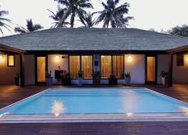 ラバディビーチ ホテル 写真