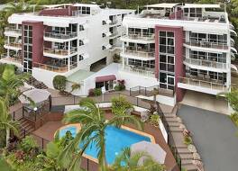 バリ ハイ アパートメント ヌーサ