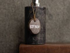 メンジャガ ベイ 写真