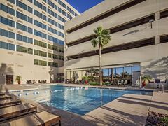 クラウンプラザ フェニックス エアポート PHX バイ IHG 写真
