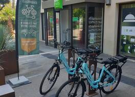 イビス スタイルズ カルカソンヌ ラ シテ 写真