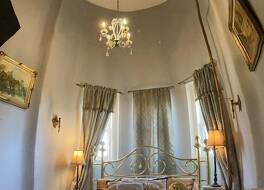 Henderson Castle Inn 写真