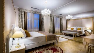 ホテル カルーソ