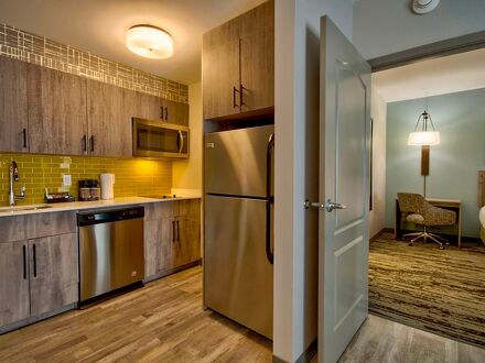 ホームウッド スイーツ バイ ヒルトン レキシントン ハンバーグ 写真