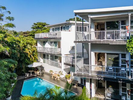 ビサイド スティル ウォーターズ ブティック ホテル 写真