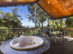 オライリーズ レインフォレスト リトリート 写真