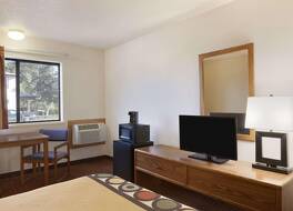 スーパー 8 ウォール SD 写真