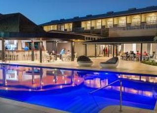 タノア インターナショナル データライン ホテル ヌクアロファ Tanoa International Dateline Hotel Nuku'alofa
