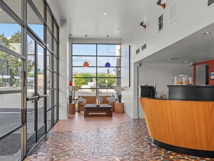 ヴァガボンド イン エグゼクティブ オールド タウン 写真